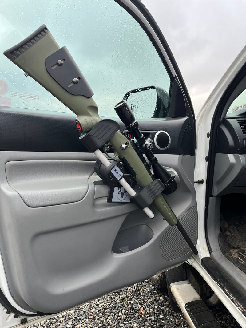 Load image into Gallery viewer, Sidekick Door-Mounted Gun Rack – 2005-2015 Toyota Tacoma
