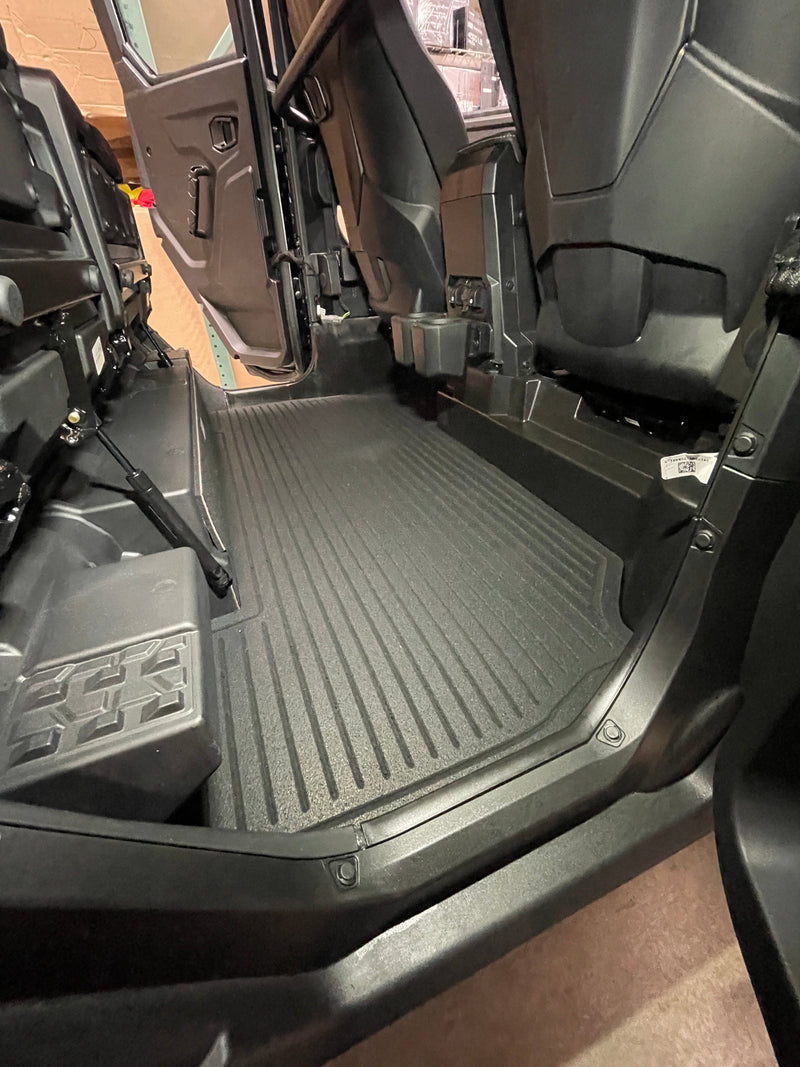 Load image into Gallery viewer, Polaris Xpedition Rubber Floor Mats
