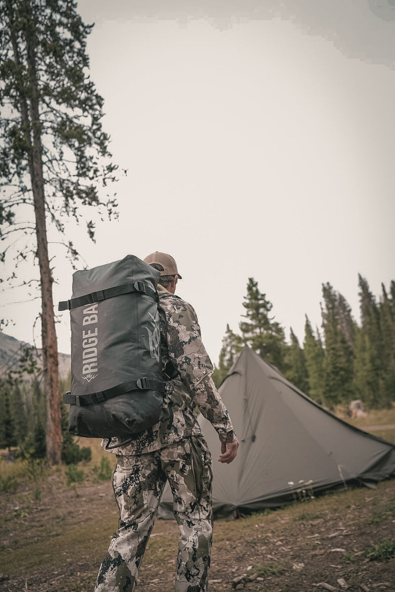 Load image into Gallery viewer, Ridge Bag | Medium Outdoor Duffel
