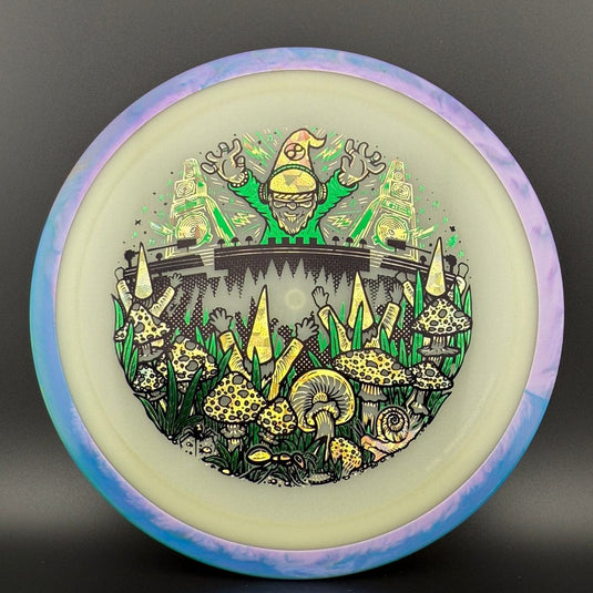 Eclipse Vanish - DJ Gnomeo by Skeet Designs