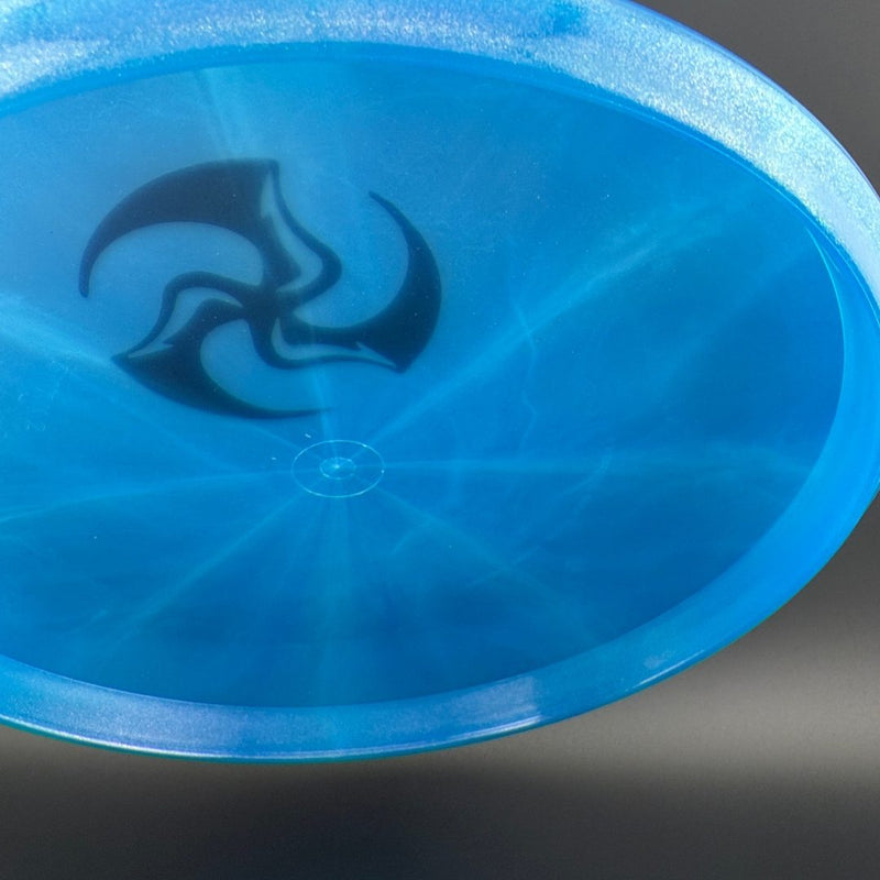 Load image into Gallery viewer, VIP Glimmer Swan 2 - Huk Lab TriFly
