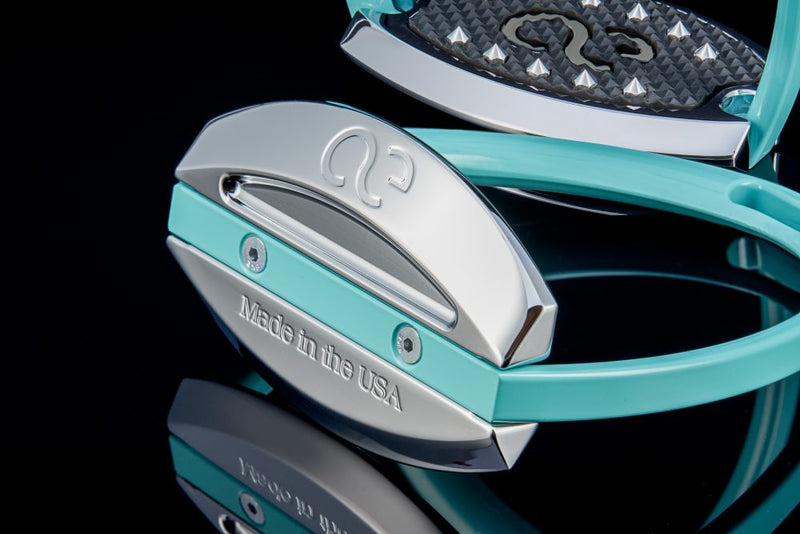 Load image into Gallery viewer, American Equus &quot;Elite&quot; English Stirrups Tiffany Blue
