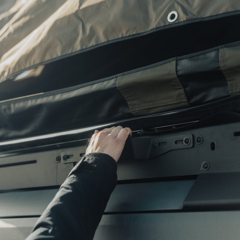 Load image into Gallery viewer, Modular Roof Rack Grab Handle
