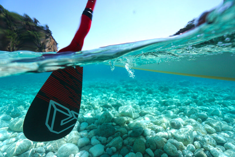 Load image into Gallery viewer, Aqua Marina Carbon Pro Fiberglass SUP Paddle (3-Section)
