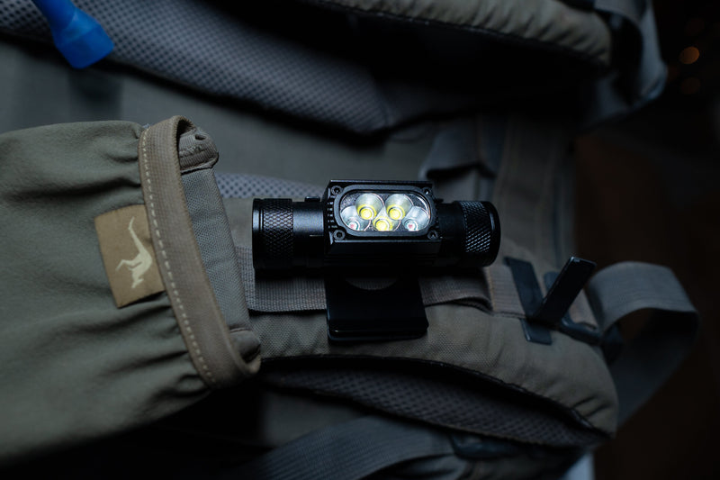 Load image into Gallery viewer, Headlamp Hat/Backpack Clip
