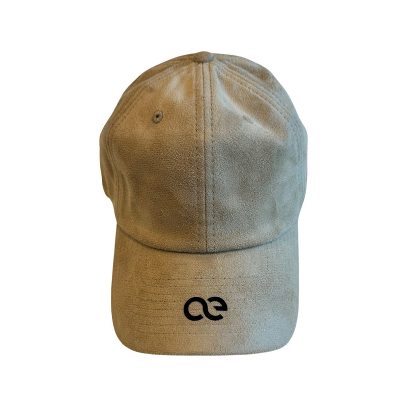 Load image into Gallery viewer, American Equus Signature Suede Hat -Tan
