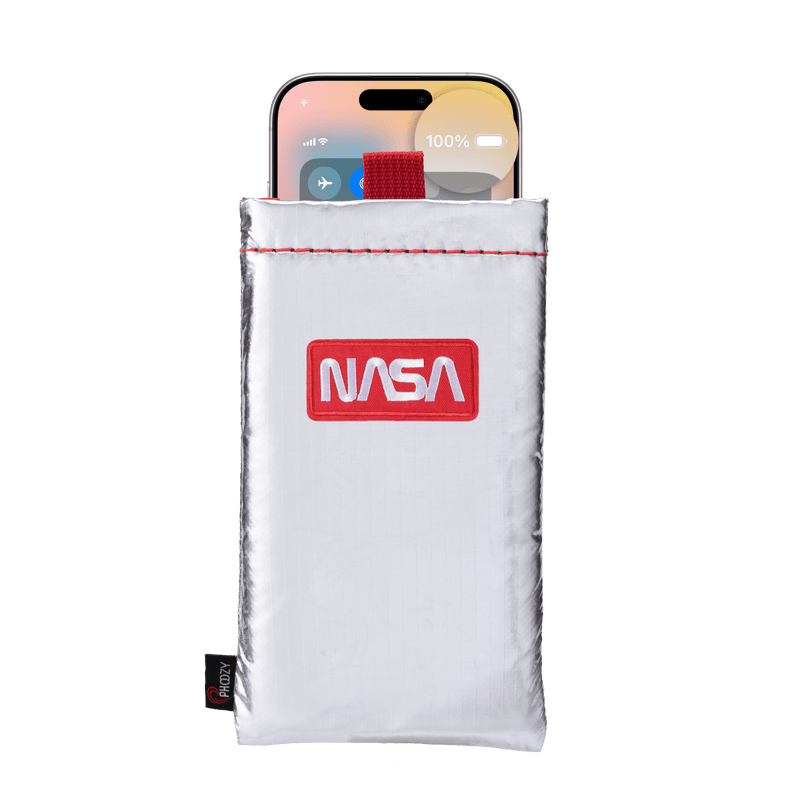 Load image into Gallery viewer, Apollo Series Thermal Phone Case - Extends Battery Life 3X
