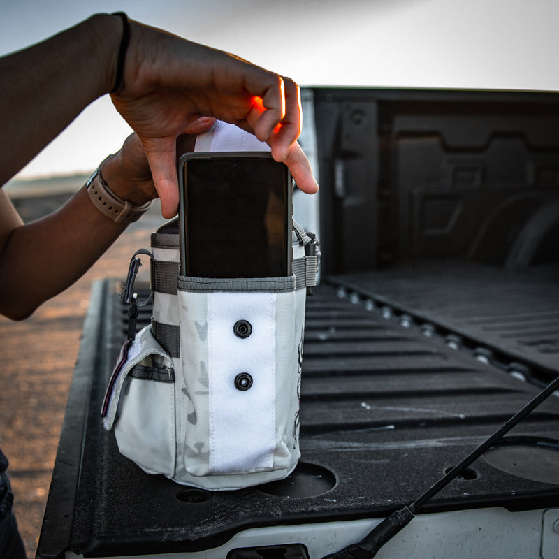 Load image into Gallery viewer, 64oz Battle Bottle Water Bottles
