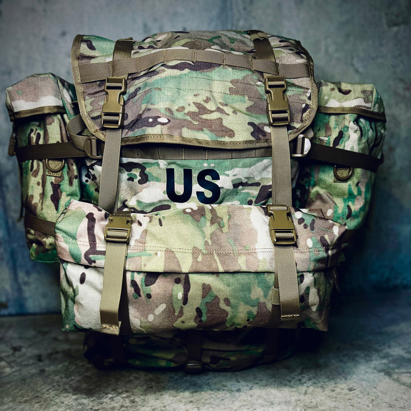 Load image into Gallery viewer, US Army MOLLE II Large Pack - Rucksack with Frame - OCP
