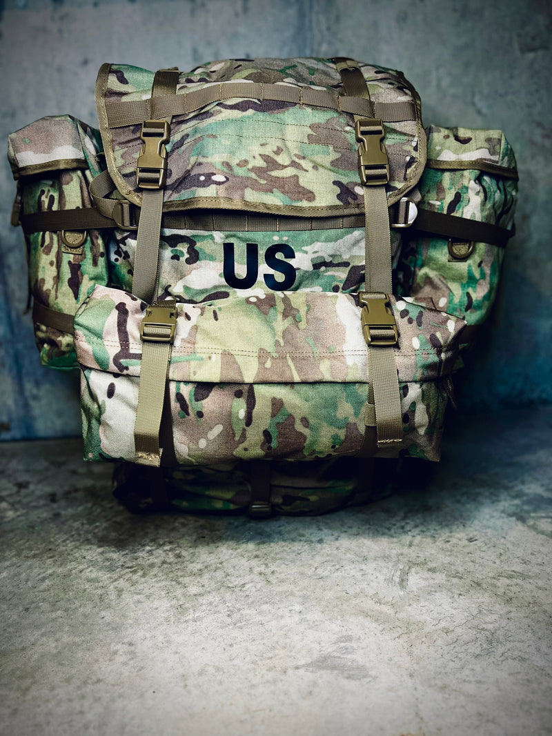 Load image into Gallery viewer, US Army MOLLE II Large Pack - Rucksack with Frame - US Made - OCP
