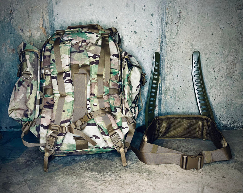 Load image into Gallery viewer, US Army MOLLE II Medium Pack - Rucksack with Frame - US Made - OCP
