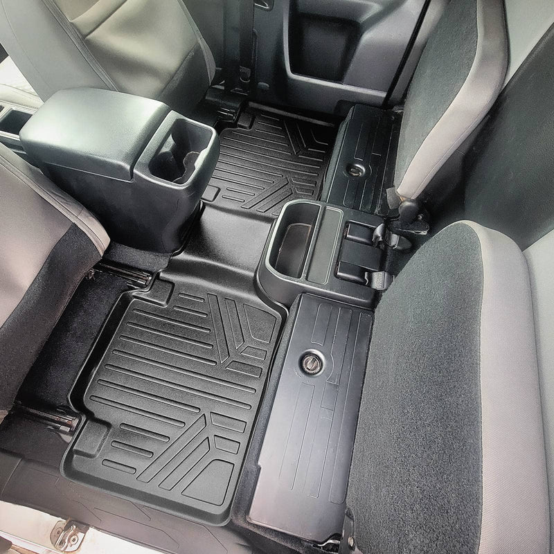 Load image into Gallery viewer, SmartCoverage™ Floor Liners For 2018-2023 Toyota Tacoma Access Cab (Automatic Transmission)
