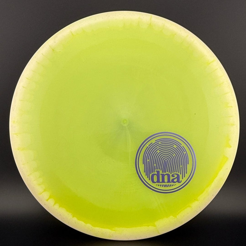 Load image into Gallery viewer, Color Glow Metal Flake Horizon C-Line MD1 - Colten Montgomery dna
