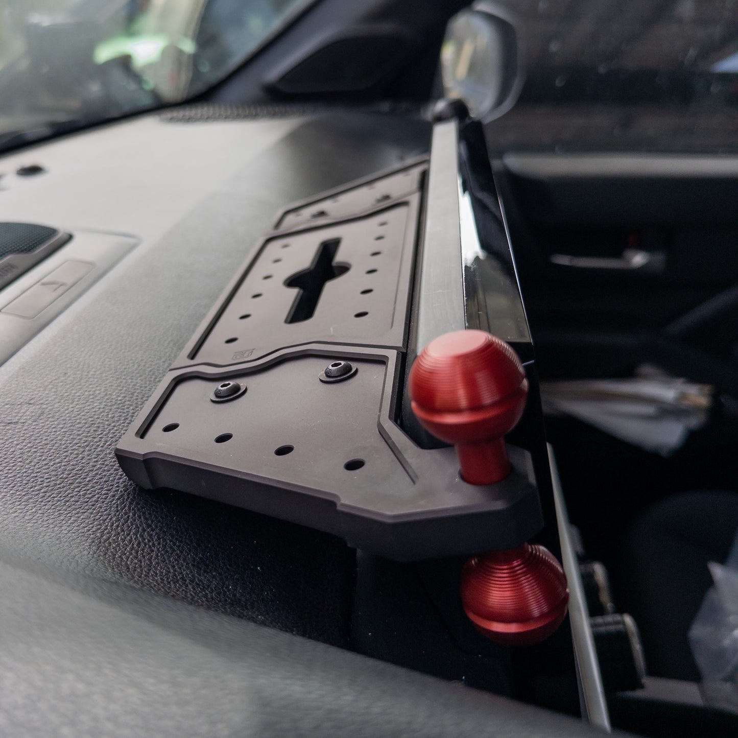 Billet Aluminum 4th Gen Tacoma / 6th Gen 4runner Dashtop Multi Mount (DMM)
