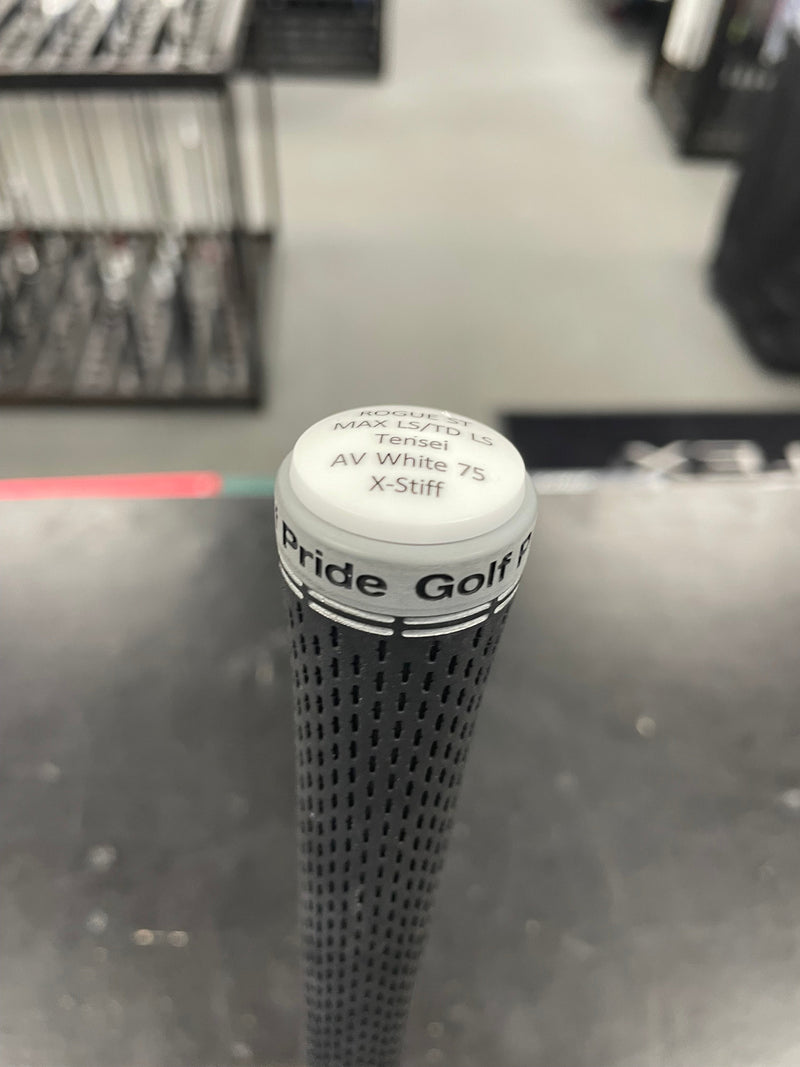 Load image into Gallery viewer, Callaway Rogue ST Max LS Driver (Used)
