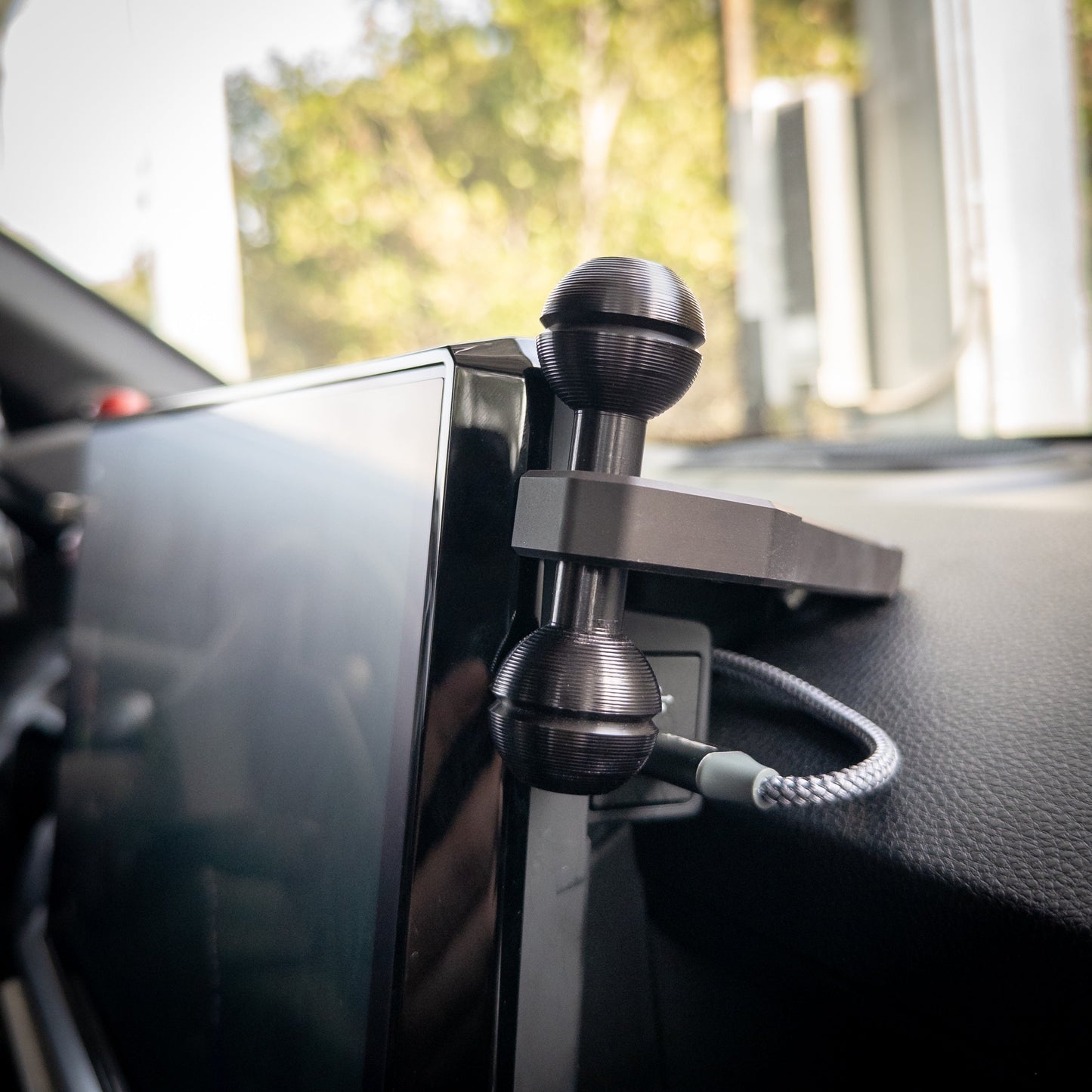 Billet Aluminum 4th Gen Tacoma / 6th Gen 4runner Dashtop Multi Mount (DMM)