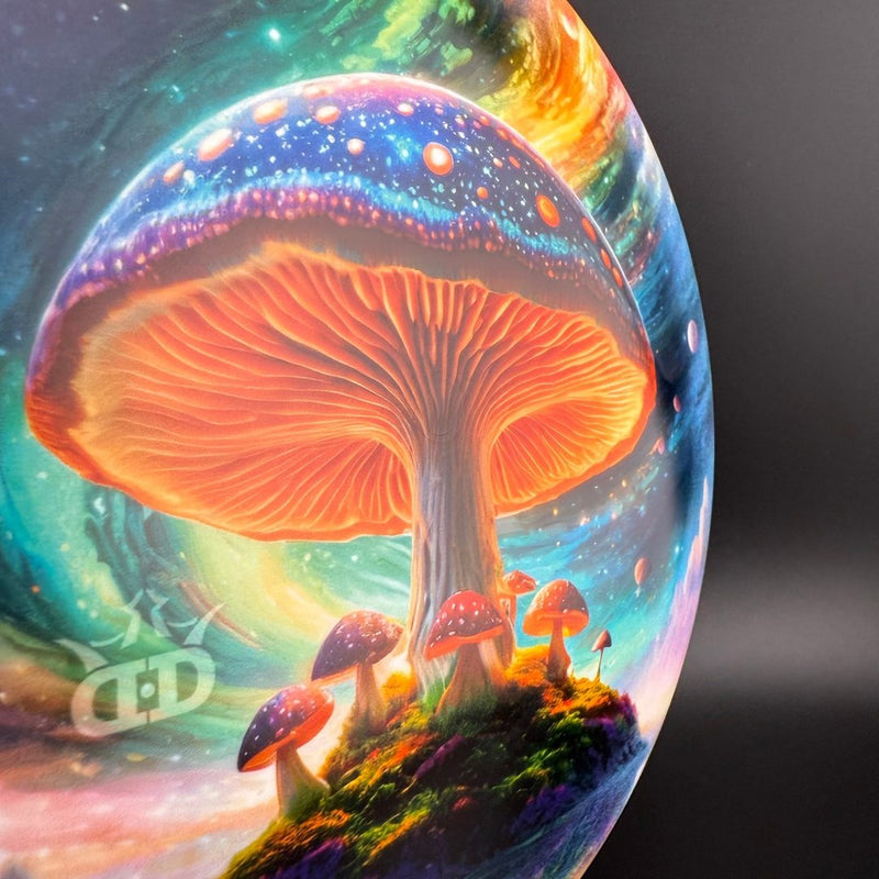 Load image into Gallery viewer, Gold Sapphire - DyeMax - "All Knowing Mushroom"
