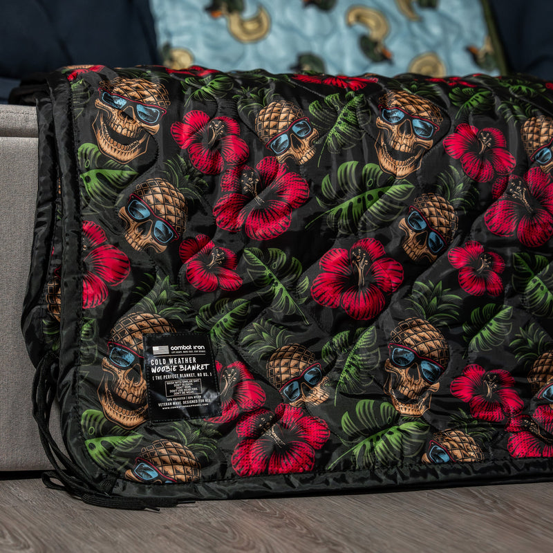 Load image into Gallery viewer, Woobie Hybrid Blanket 2.0
