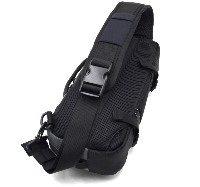 Load image into Gallery viewer, Loculus Sling Bag
