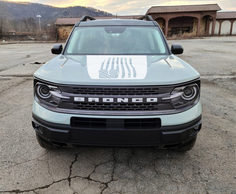 Load image into Gallery viewer, American Flag Hood Decal Cover for 2021-2024 Ford Bronco Sport
