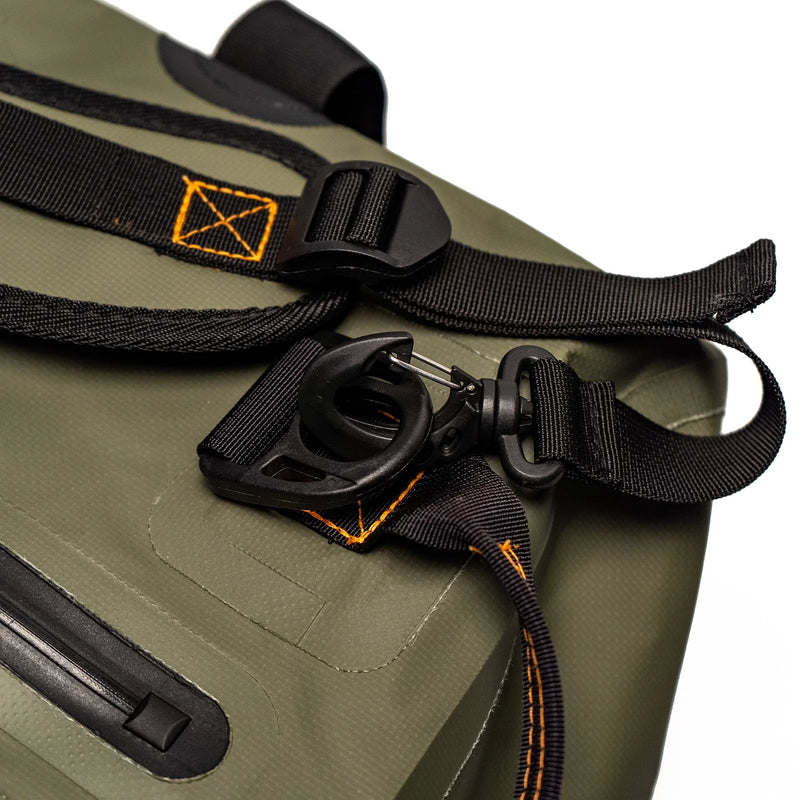 Load image into Gallery viewer, MUCTAC - MUCSAC 60L/40L Waterproof Duffle Bag with Backpack Straps, Air-Tight, Heavy Duty
