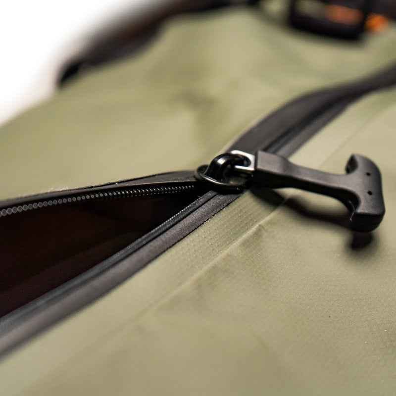 Load image into Gallery viewer, MUCTAC - MUCSAC 60L/40L Waterproof Duffle Bag with Backpack Straps, Air-Tight, Heavy Duty
