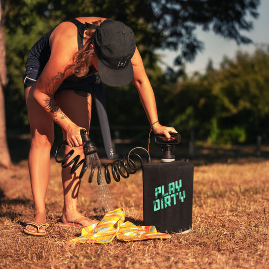 BeachBox Portable Outdoor Shower Tank - Play Dirty / Black