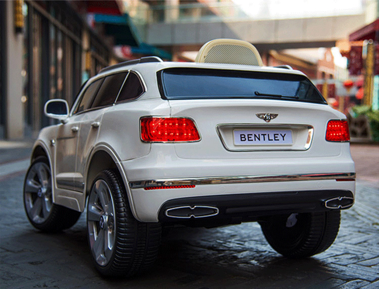 Load image into Gallery viewer, Bentley Truck Ride On Toy For Children W/Magic Cars® Wireless Parental Control
