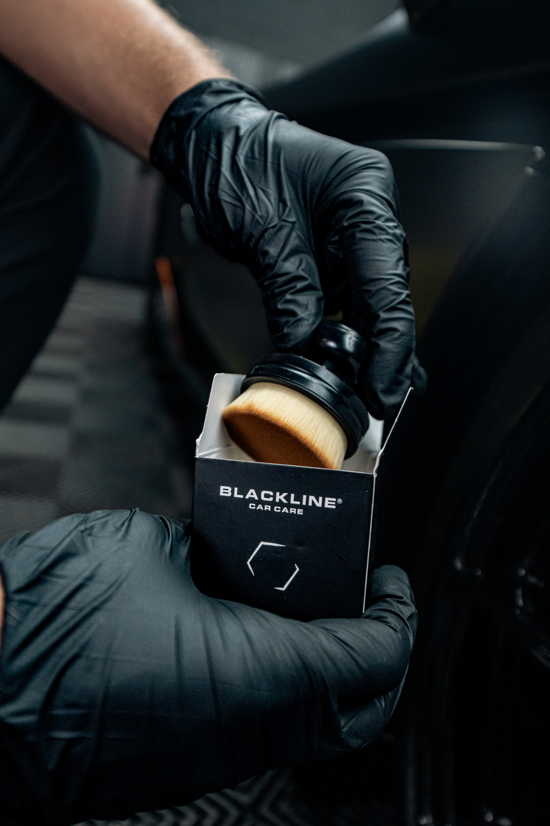 Load image into Gallery viewer, BLACKLINE® TIRE SHINE APPLICATOR BRUSH
