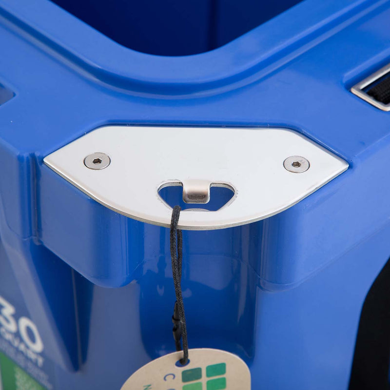 Load image into Gallery viewer, 30 Quart Companion Series Roto-Molded Cooler
