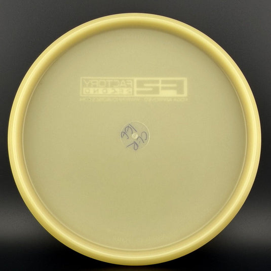 Glow Champion Classic Roc - Penned - F2