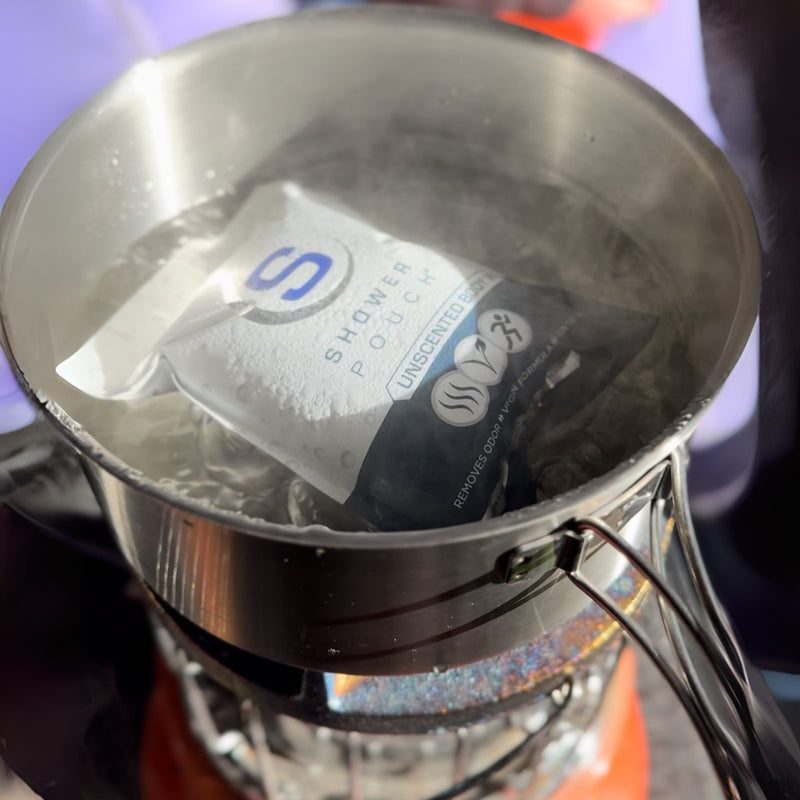 Load image into Gallery viewer, 15-pack Shower Pouch XL (2&#39; x 1&#39;) Body Wipes
