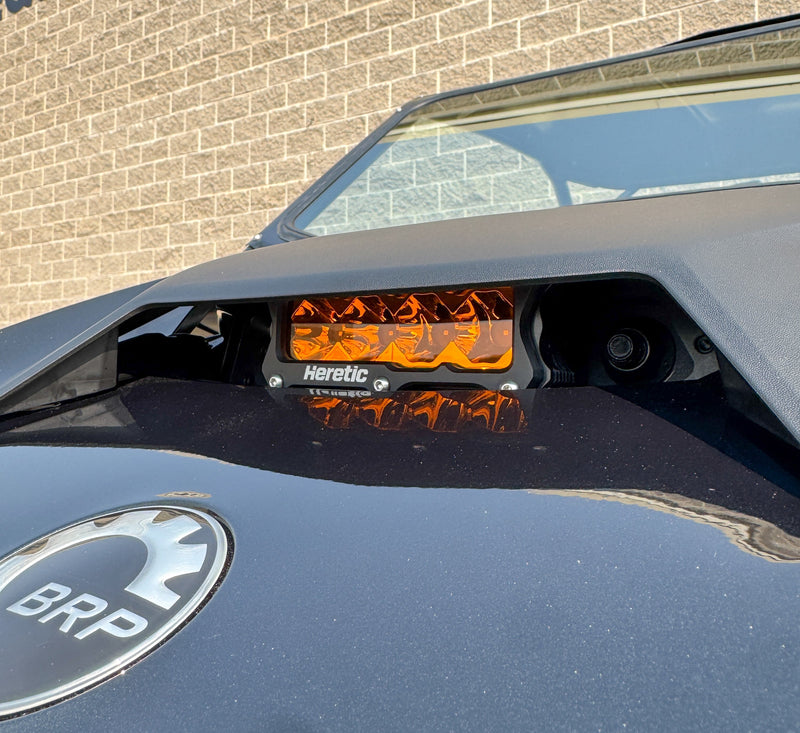 Load image into Gallery viewer, Can Am Maverick R BA-4 Hood Scoop LED Light Bar
