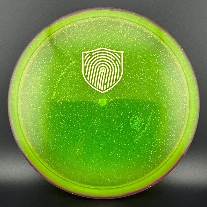 Load image into Gallery viewer, Metal Flake Horizon C-Line MD3 - Fan Vote dna Series

