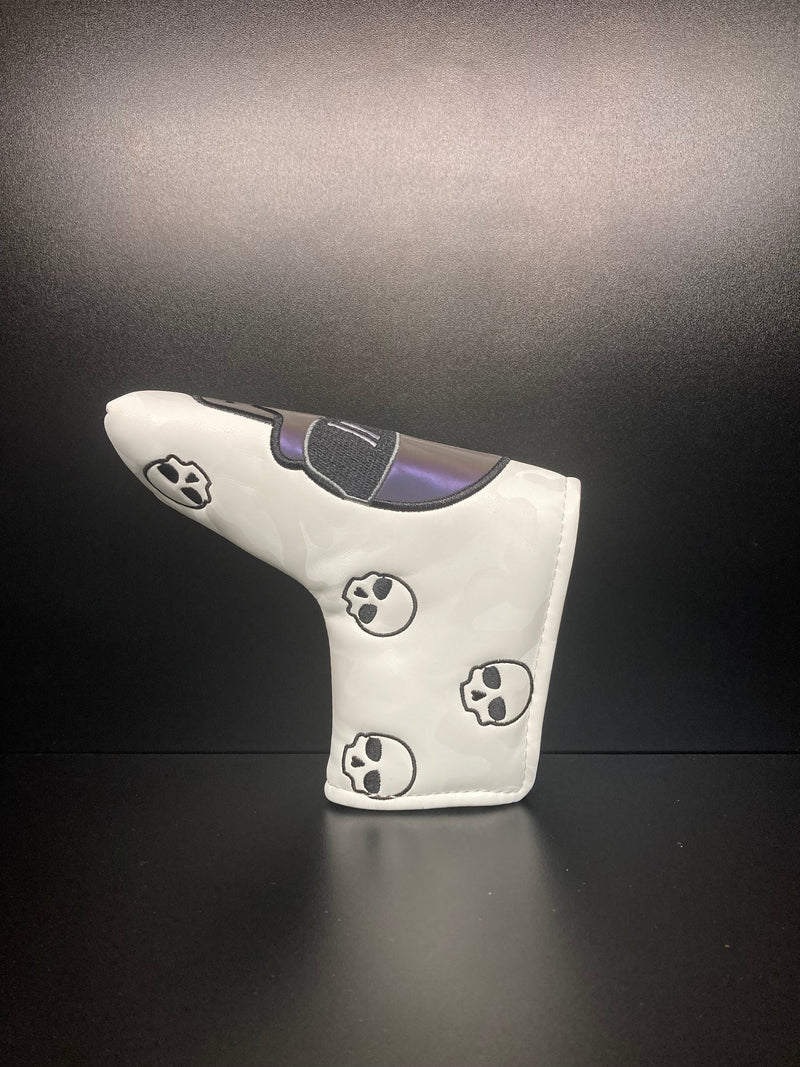 Load image into Gallery viewer, Skulls Headcover
