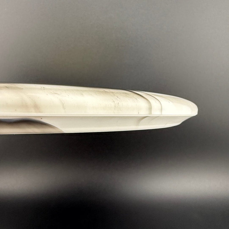 Load image into Gallery viewer, Gold Orbit Claymore - Kristin Latt 2025 Team Series
