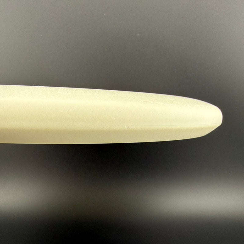 Load image into Gallery viewer, Glow P-Line P2 - Imperial Eagle 1 - 2017 Innova Made
