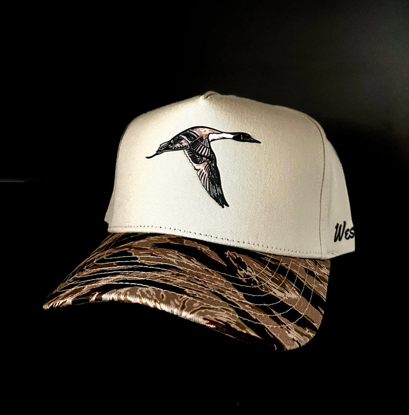Load image into Gallery viewer, Pintail Tiger Camo
