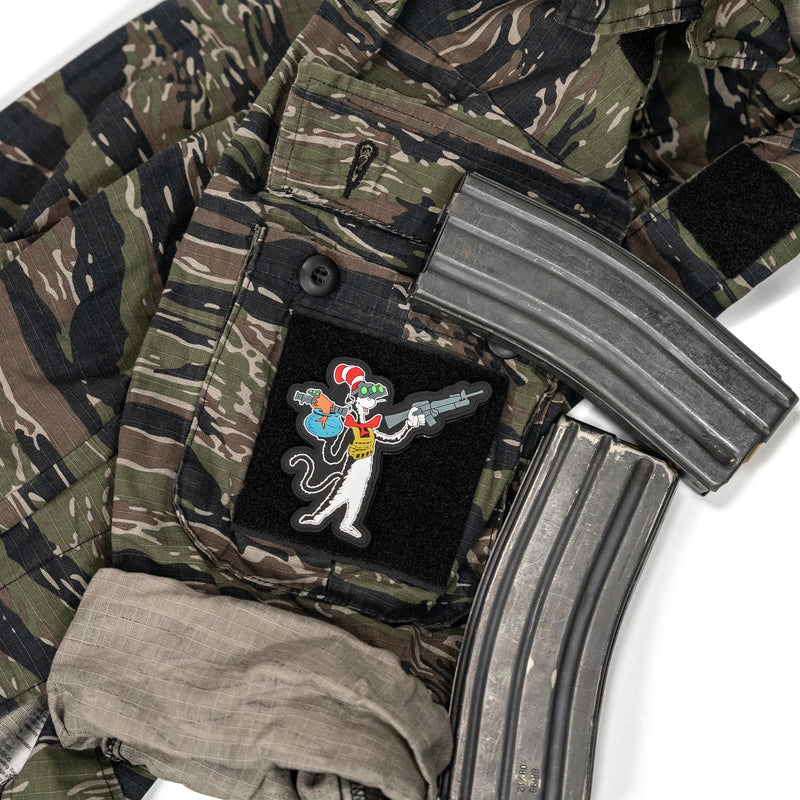 Load image into Gallery viewer, Cat with a Gat Pvc Patch
