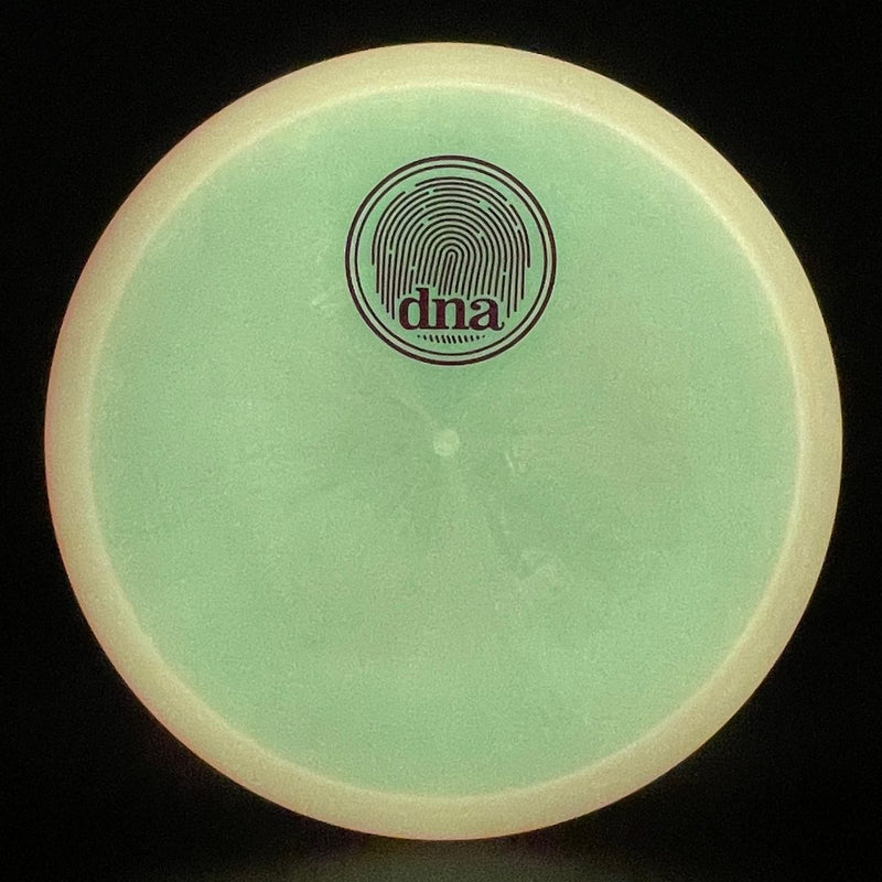 Load image into Gallery viewer, Color Glow C-Line Tactic - dna Series

