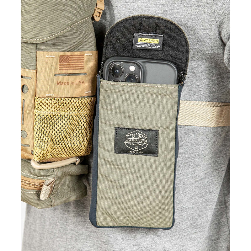 Load image into Gallery viewer, Cell Mag
