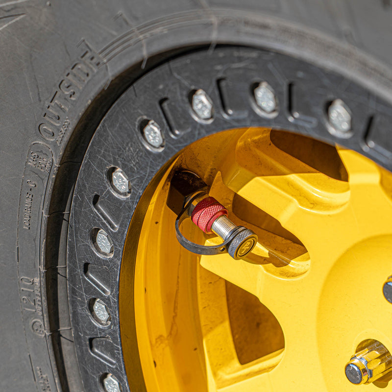 Load image into Gallery viewer, Monster Valve™ Primary - Standard Valve Stem Mount - 5 pack with Ventoso™ RED Tire Inflator Gauge
