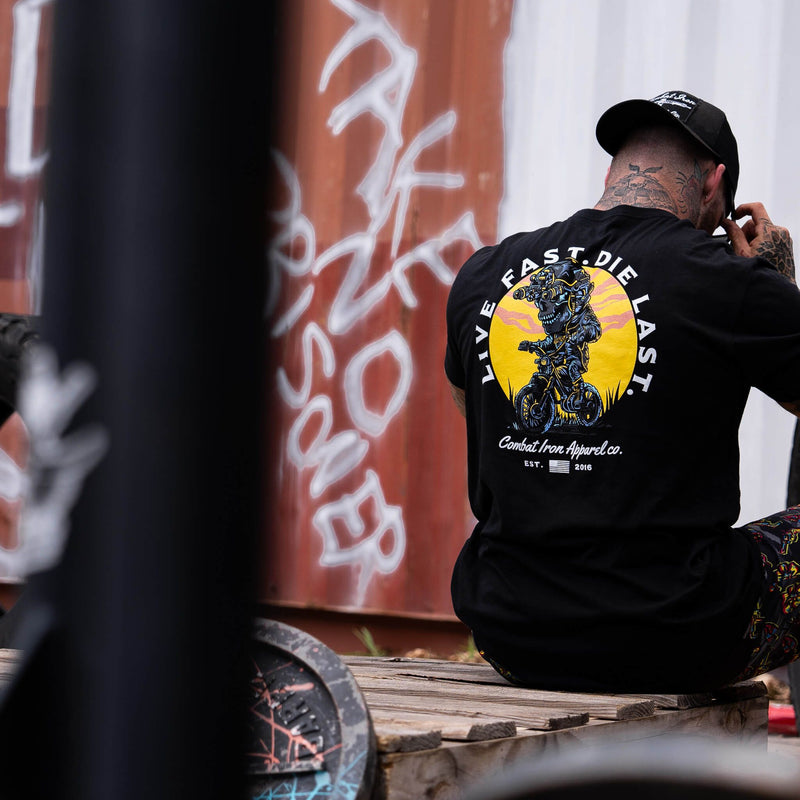 Load image into Gallery viewer, Live Fast. Die Last. Men&#39;s T-Shirt
