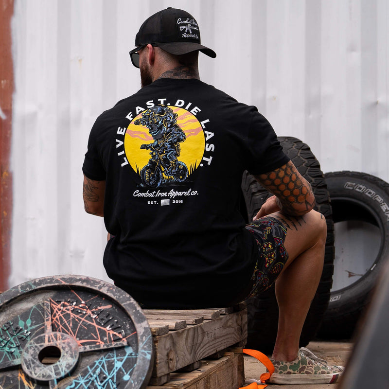 Load image into Gallery viewer, Live Fast. Die Last. Men&#39;s T-Shirt
