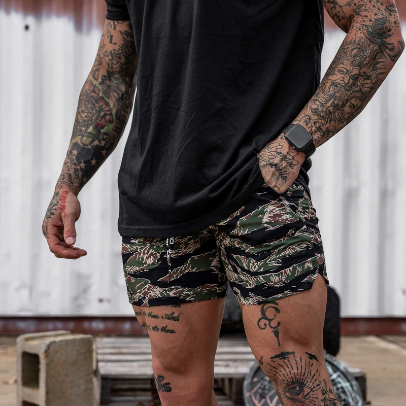 Load image into Gallery viewer, Men's Hybrid Athletic Shorts | 5.5"
