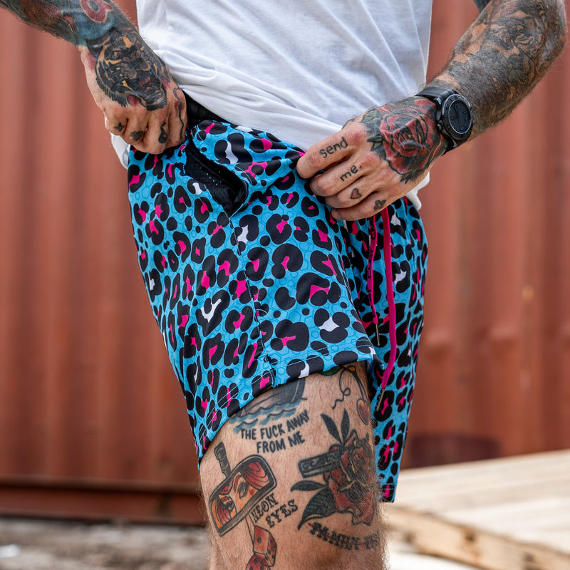Load image into Gallery viewer, Men&#39;s V3 Performance Training Shorts | 5.5&quot;
