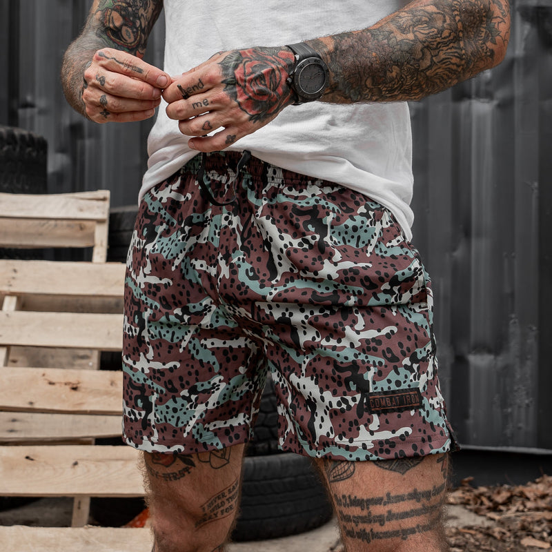 Load image into Gallery viewer, Men&#39;s V3 Performance Training Shorts | 5.5&quot;
