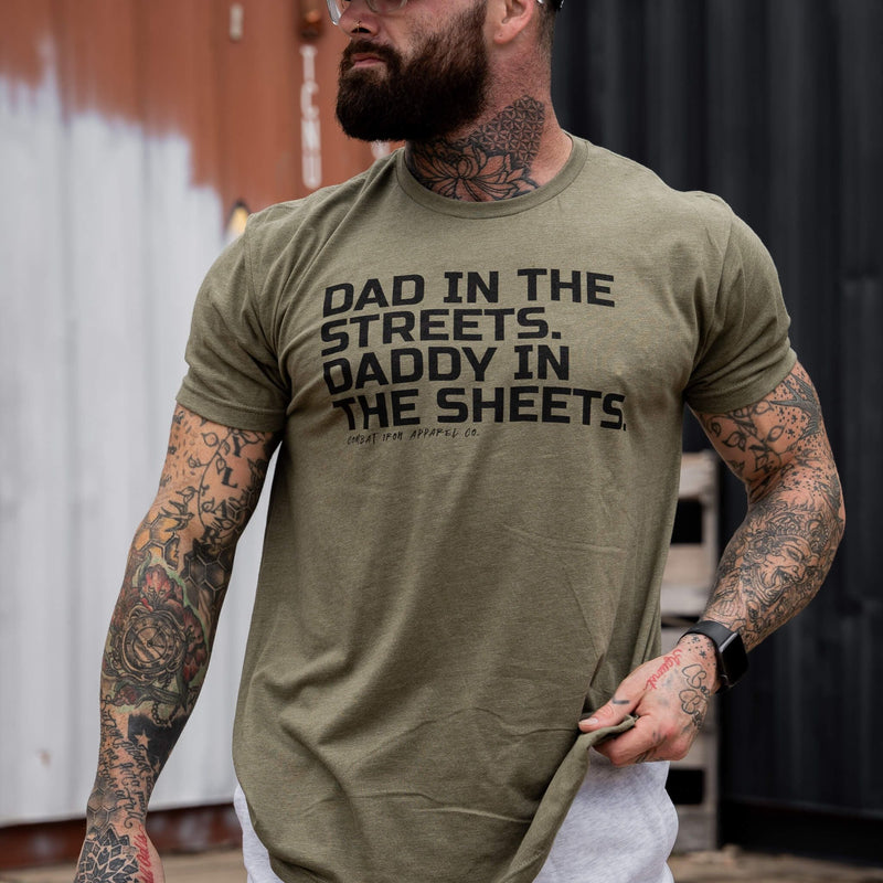 Load image into Gallery viewer, Dad in the Streets. Daddy In the Sheets. Men&#39;s T-Shirt
