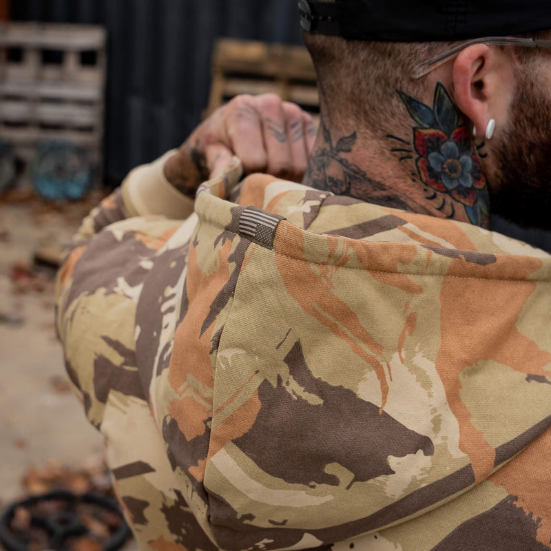 Load image into Gallery viewer, Men&#39;s Fleece Lined Zip Up Hoodie
