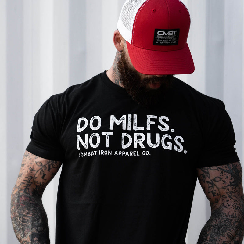 Load image into Gallery viewer, Do Milfs. Not Drugs. Men&#39;s T-Shirt
